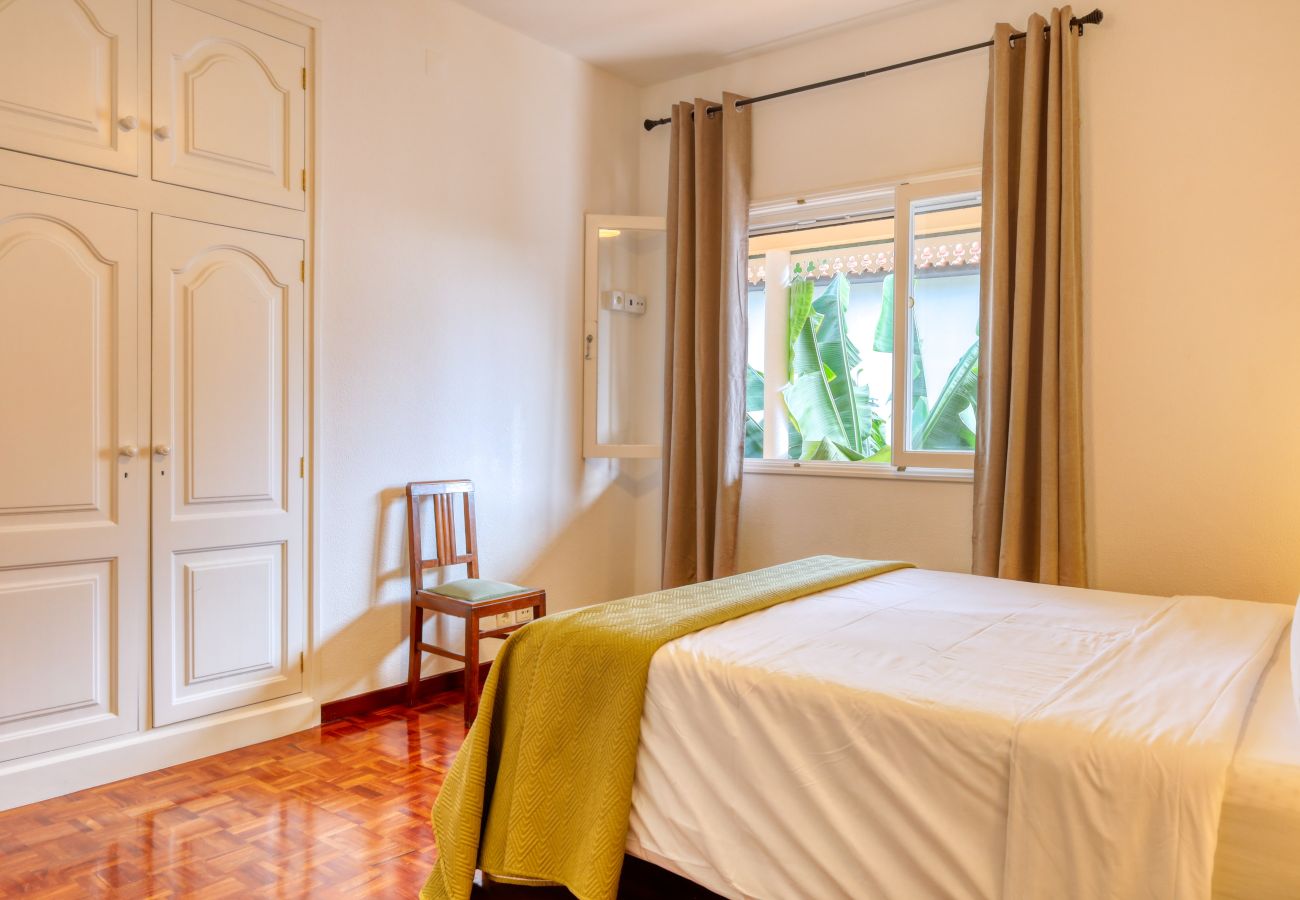 Apartamento en Ponta do Sol - Maresia II, a Home in Madeira
