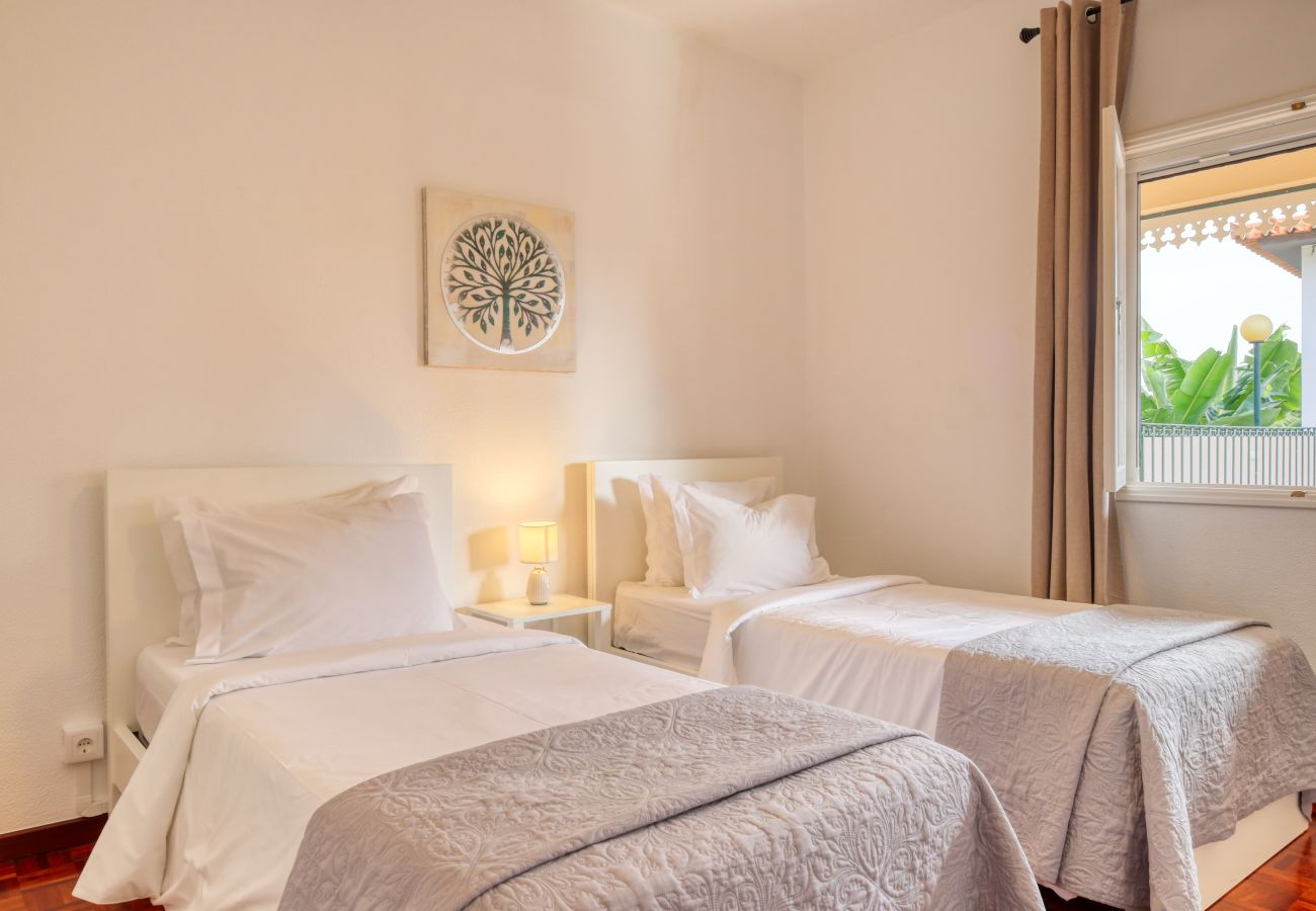 Apartamento en Ponta do Sol - Maresia II, a Home in Madeira