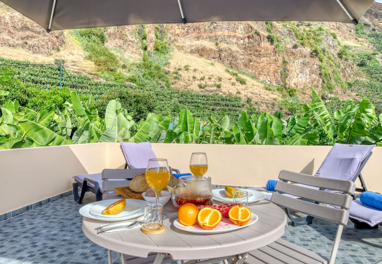 Apartamento en Ponta do Sol - Maresia II, a Home in Madeira