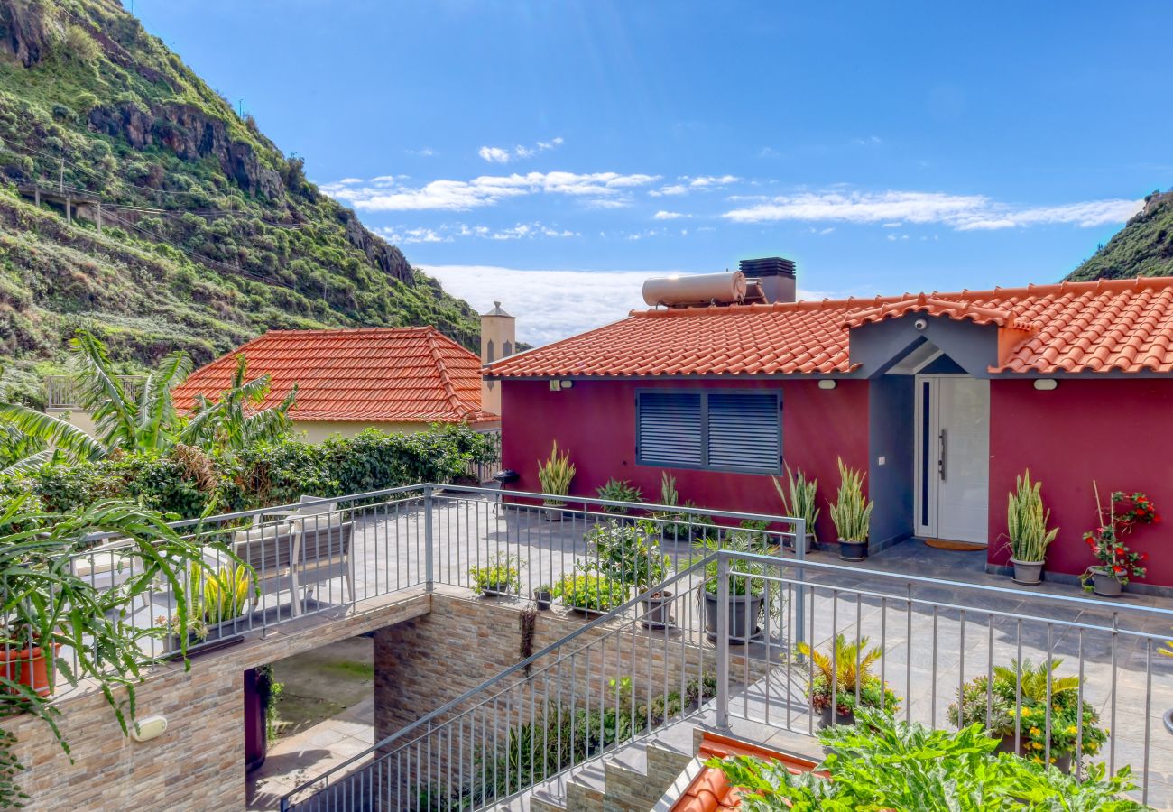 Appartement à Tabua - Casa da Praia, a Home in Madeira