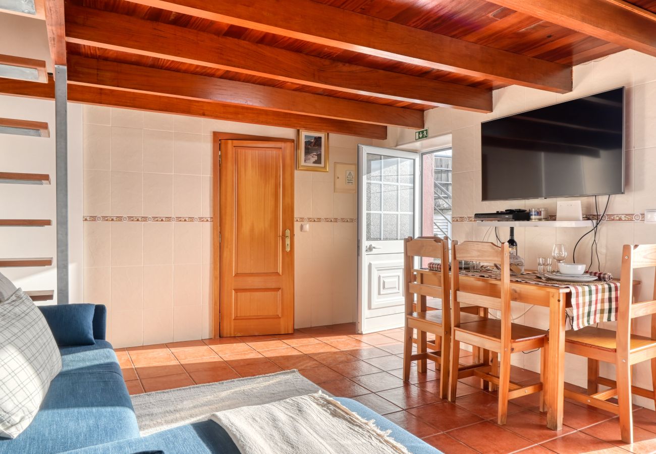 Gîte Rural à Fajã da Ovelha - Ocean View Cottage, a Home in Madeira