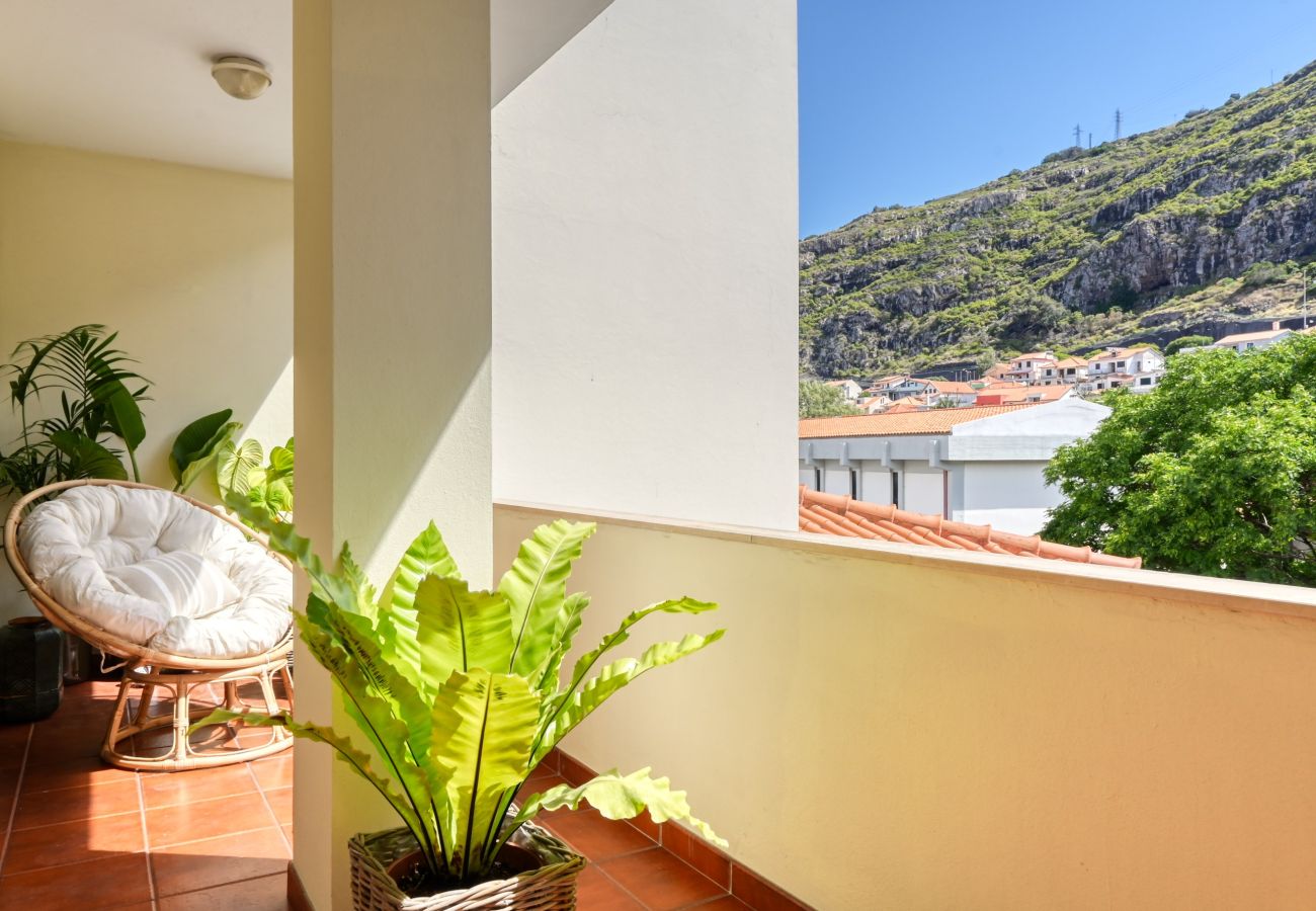 Appartement à Machico - Machico Fachos View, a Home in Madeira