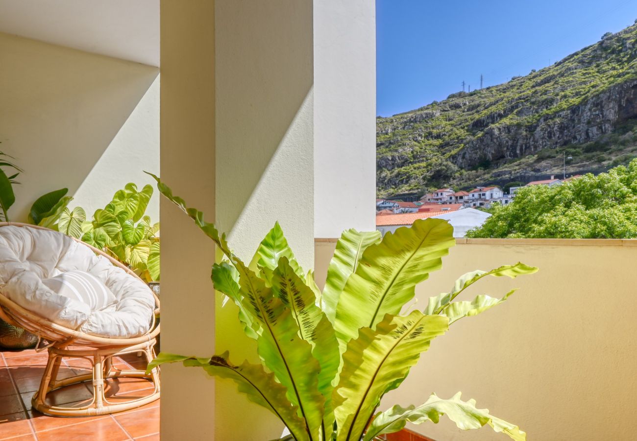 Appartement à Machico - Machico Fachos View, a Home in Madeira