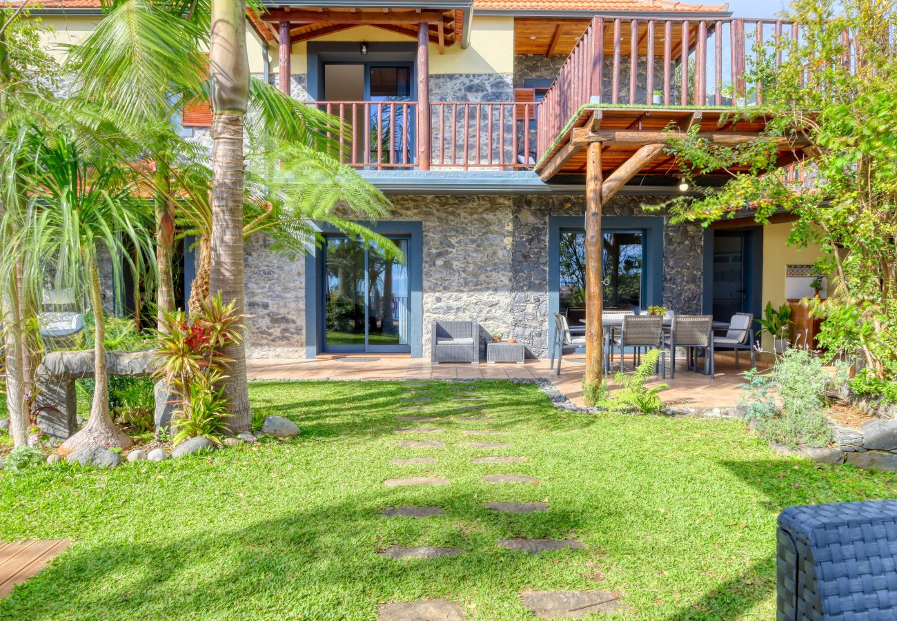 Villa à Calheta - Ricardo House, a Home in Madeira