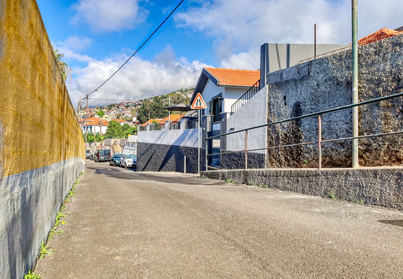 Maison à Funchal - Funchal Hills, a Home in Madeira