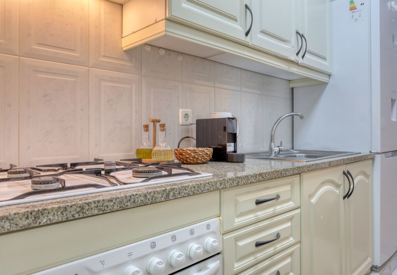 Appartement à Funchal - Cantinho da Elvira, a Home in Madeira