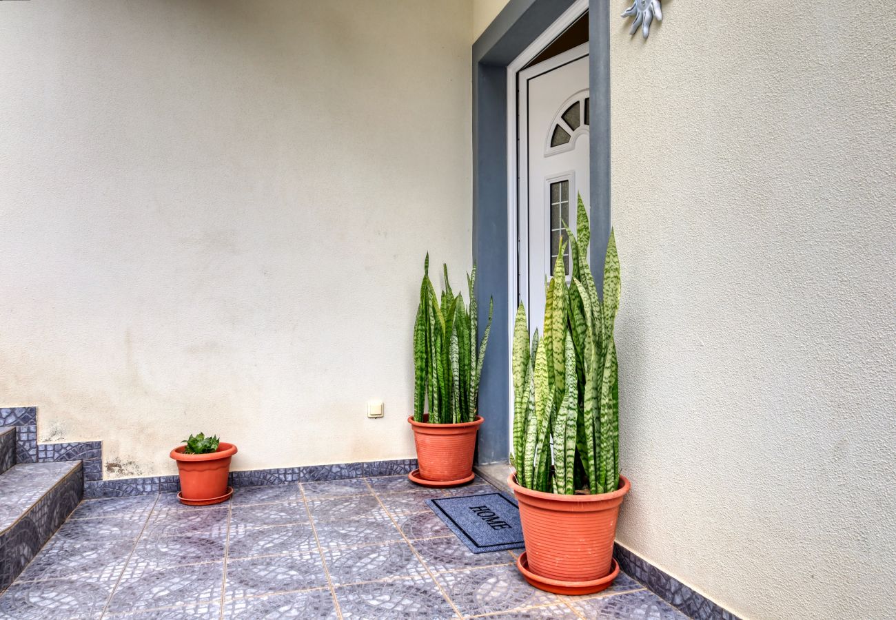 Appartement à Tabua - Valley Nest, a Home in Madeira