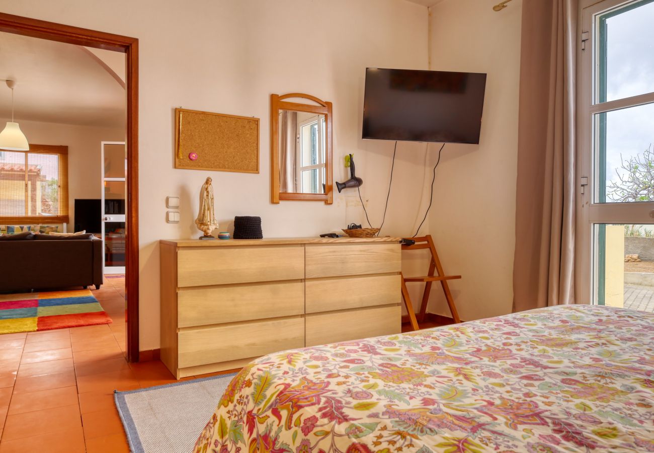 Maison à Porto Santo - Casa Ferraz, a Home in Madeira