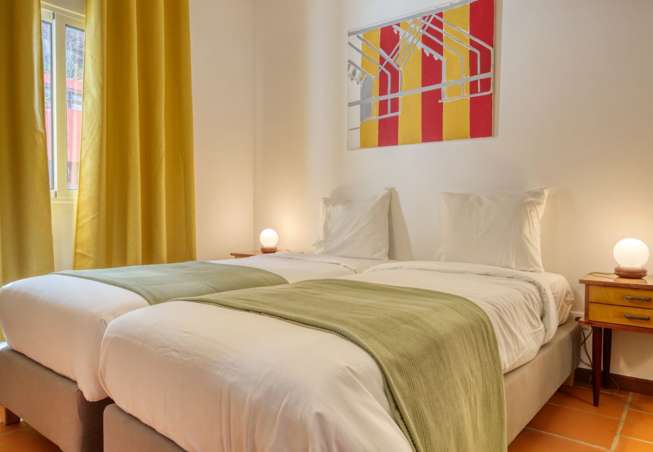 Appartement à Santa Cruz - Verde Água Garajau, a Home in Madeira