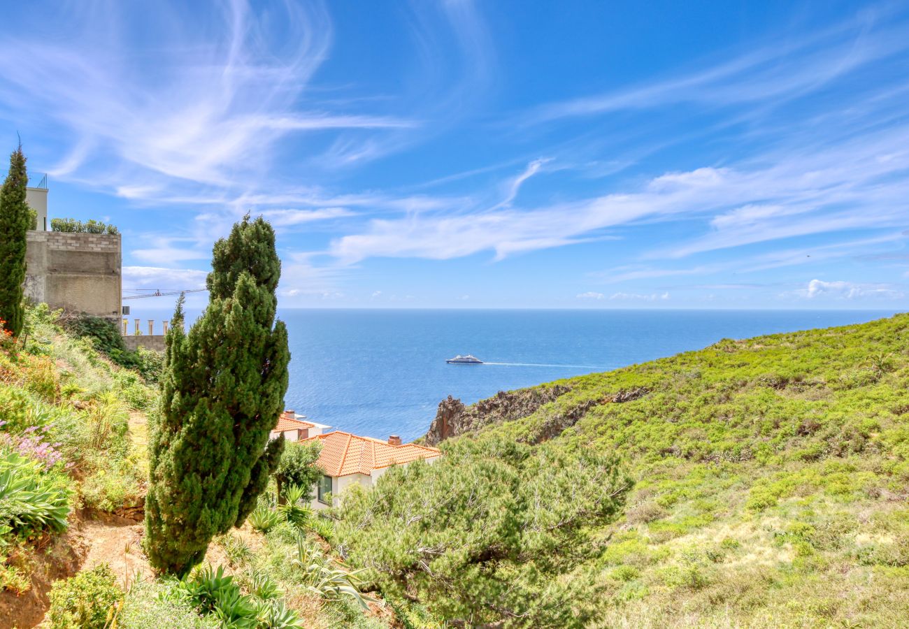 Appartement à Santa Cruz - Verde Água Garajau, a Home in Madeira