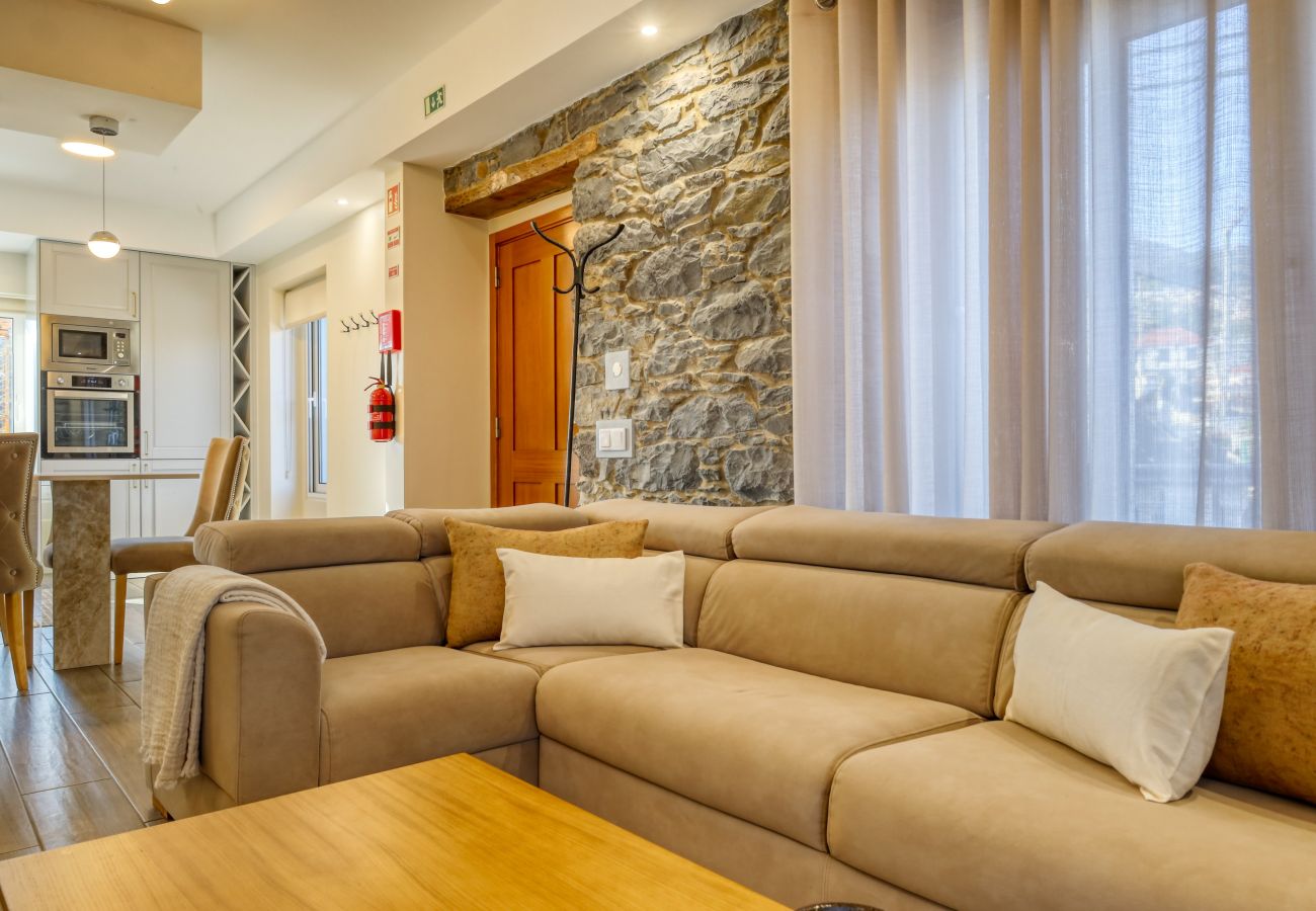 Appartement à Ponta do Sol - Casa São Tiago, a Home in Madeira