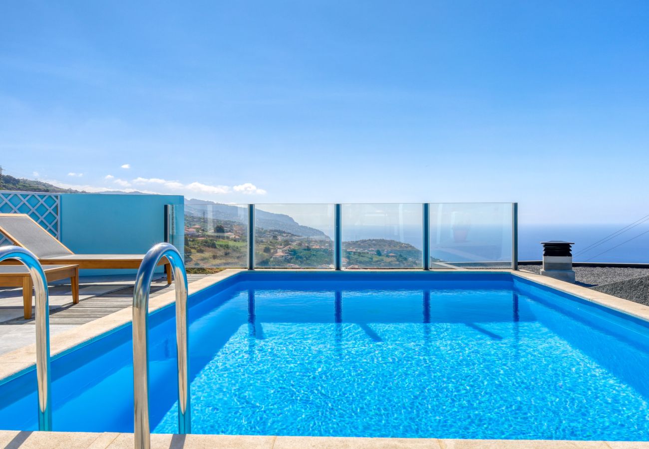 Maison à Ponta do Sol - Blue House, a Home in Madeira