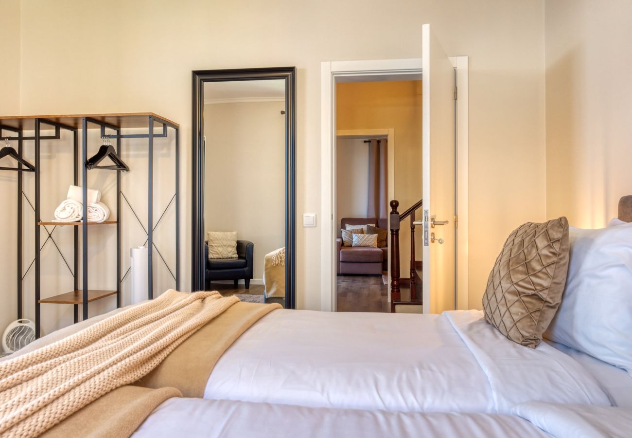 Apartamento em Ponta do Sol - Freitas Paradise, a Home in Madeira