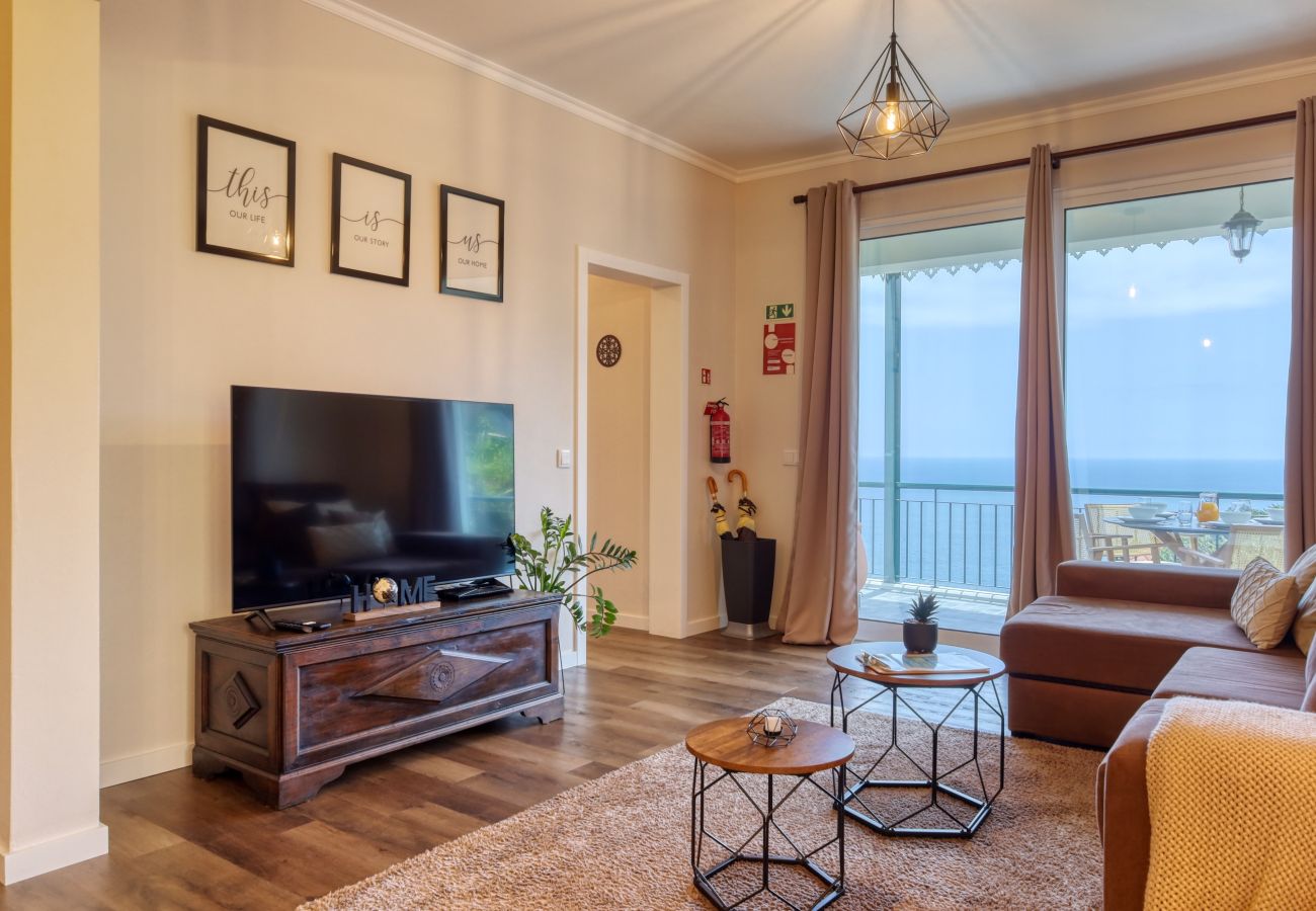 Apartamento em Ponta do Sol - Freitas Paradise, a Home in Madeira