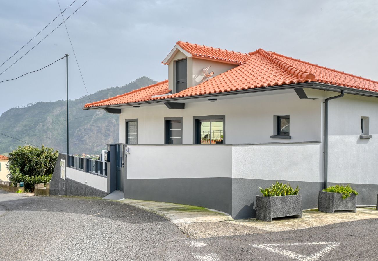 Apartamento em Faial - Casa dos Anjos, a Home in Madeira
