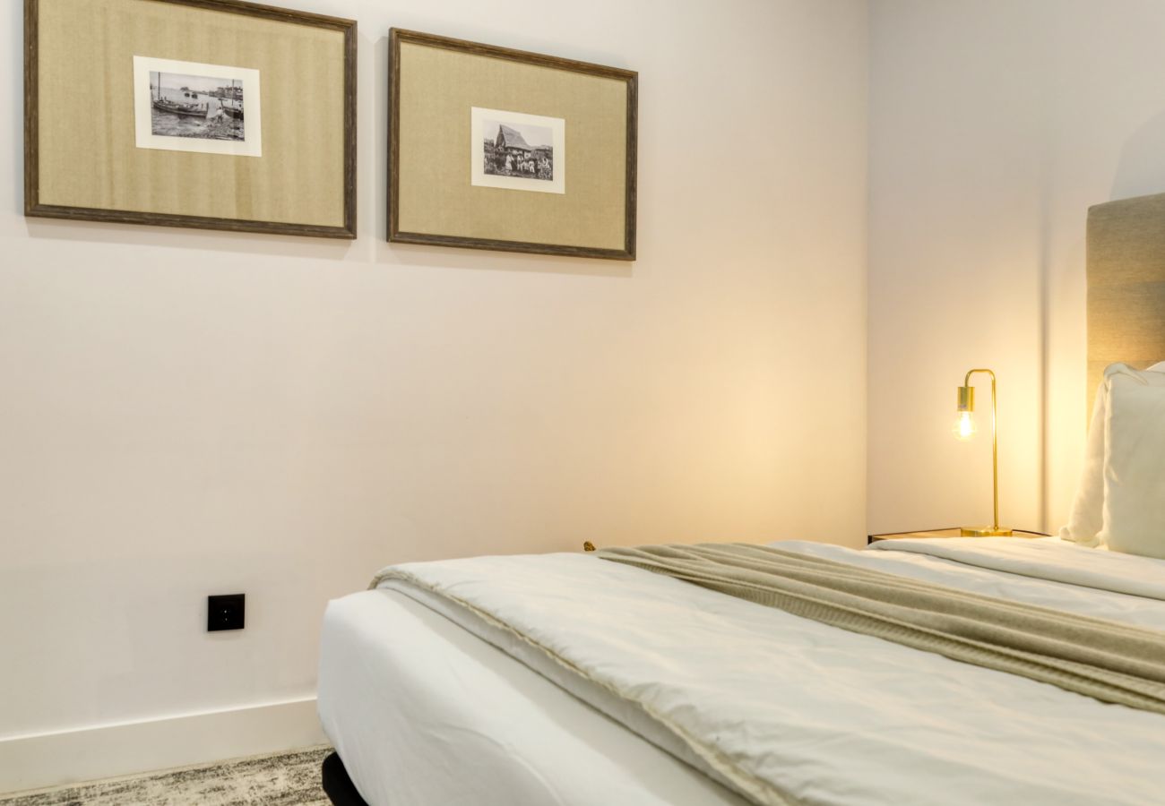 Apartamento em Funchal - Beco Santa Emilia 2G, a Home in Madeira