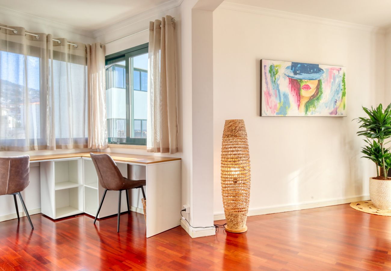 Apartamento em Funchal - Funchal Panoramic View, a Home in Madeira