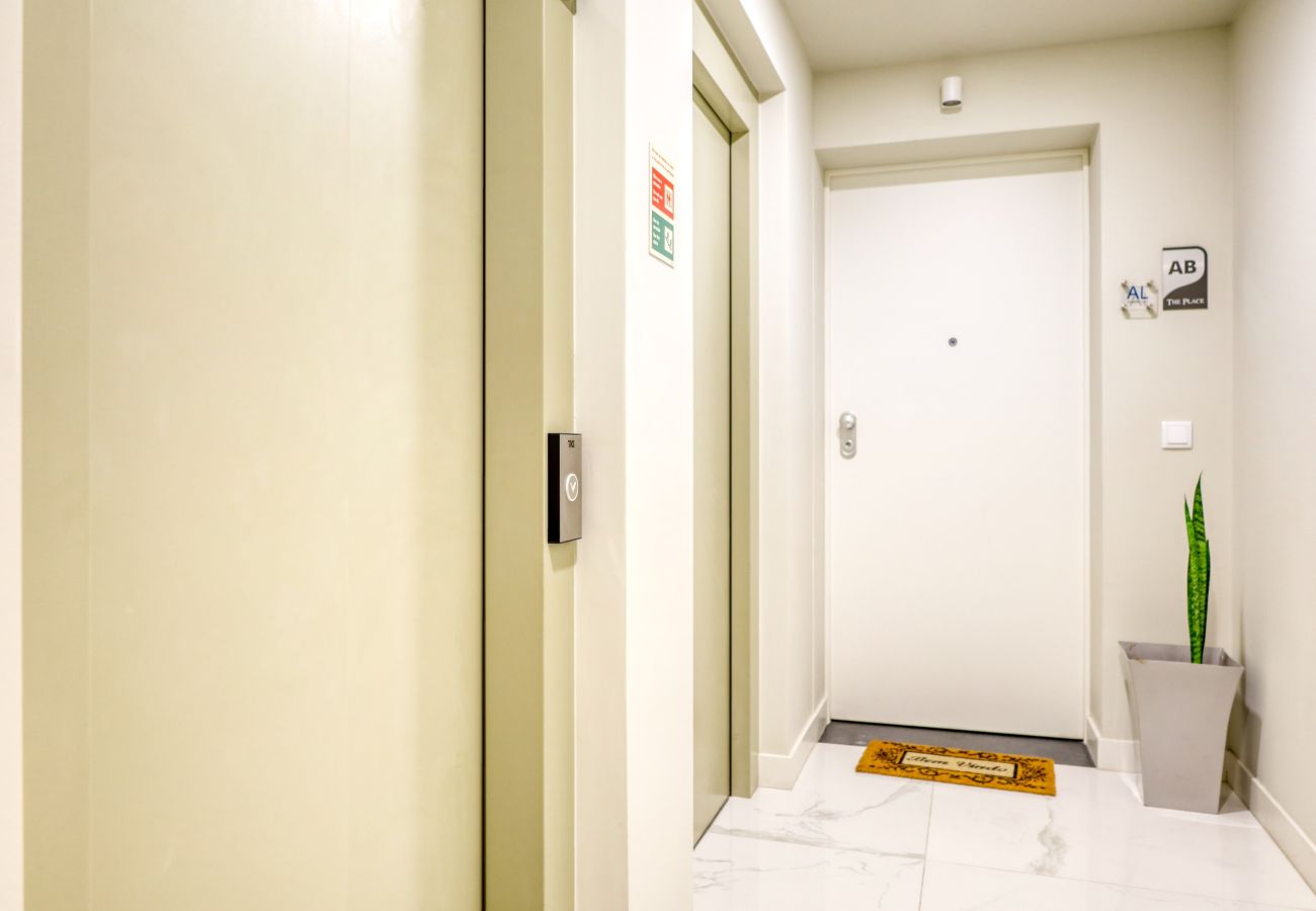 Apartamento em Funchal - The Place Funchal View, a Home in Madeira