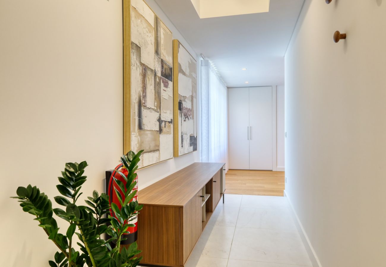 Apartamento em Funchal - Funchal Acqua Blue 5L, a Home in Madeira