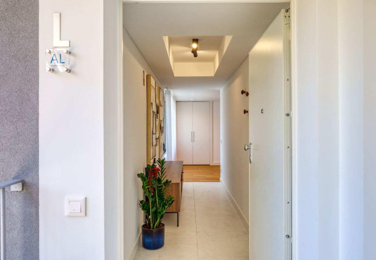 Apartamento em Funchal - Funchal Acqua Blue 5L, a Home in Madeira