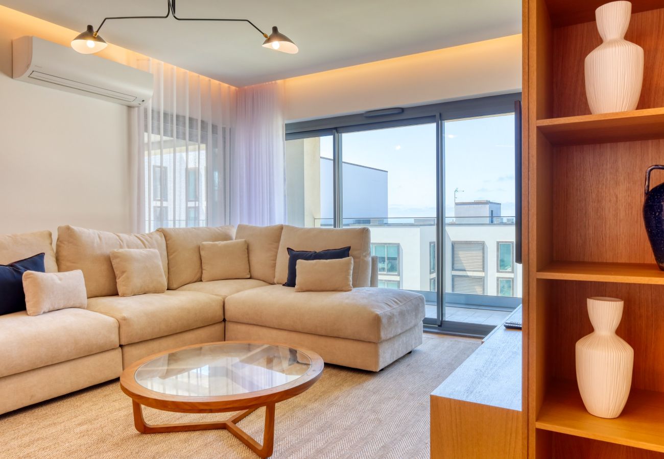 Apartamento em Funchal - Funchal Acqua Blue 5L, a Home in Madeira