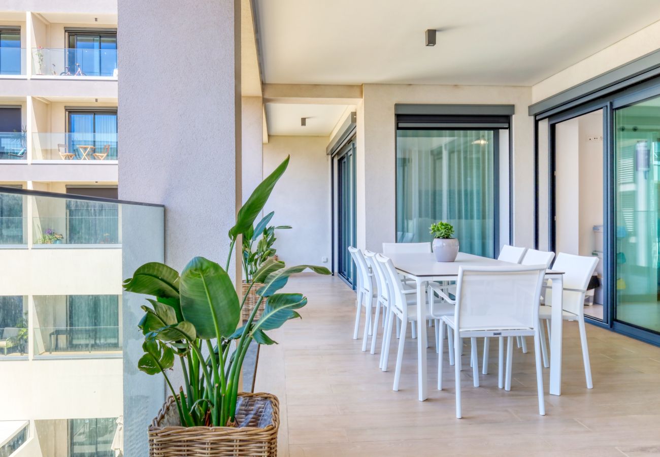 Apartamento em Funchal - Funchal Acqua Blue 5L, a Home in Madeira