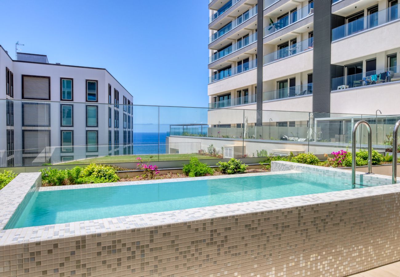 Apartamento em Funchal - Funchal Acqua Blue 3H, a Home in Madeira