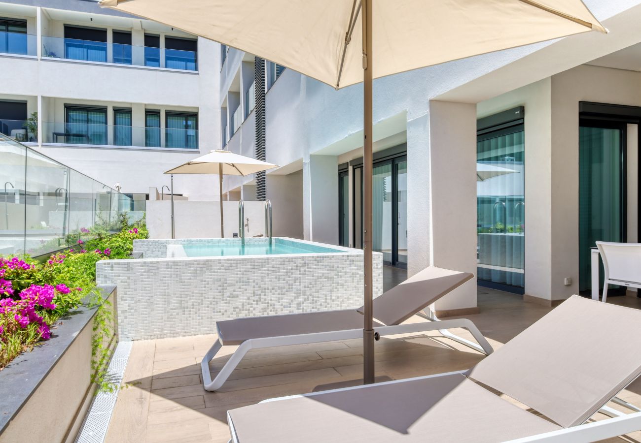 Apartamento em Funchal - Funchal Acqua Blue 3H, a Home in Madeira