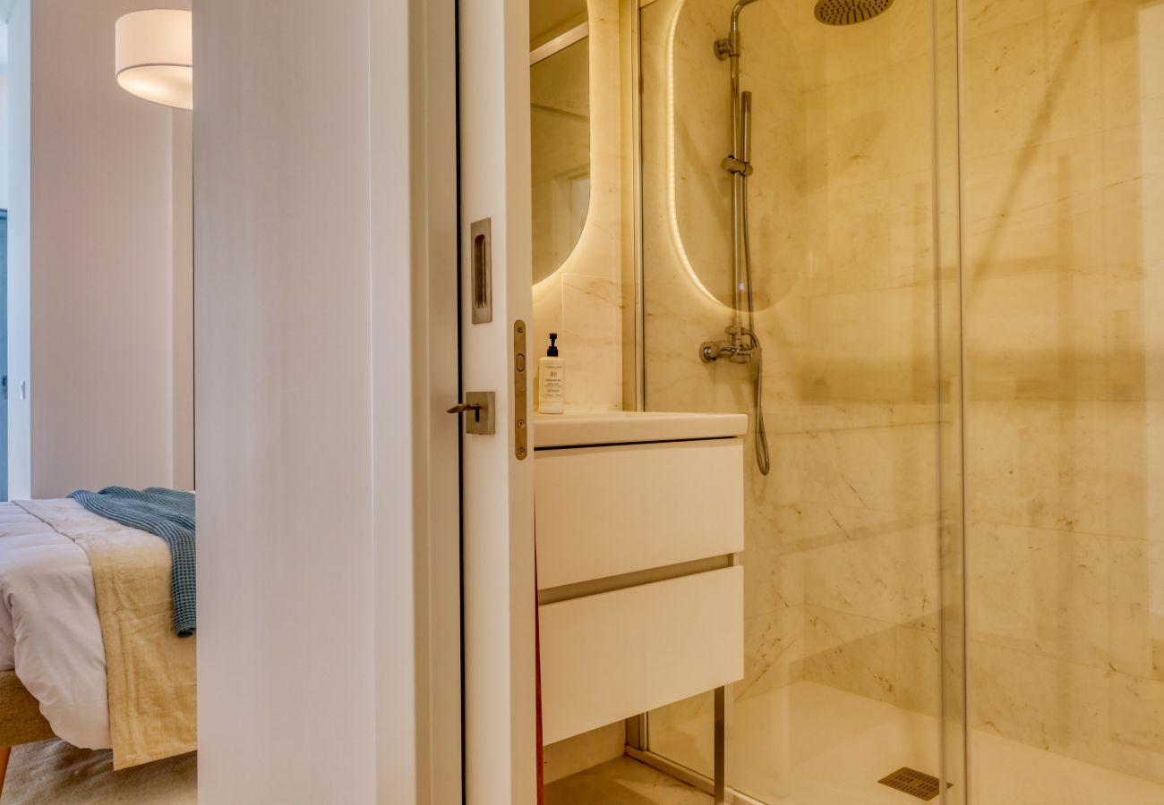 Apartamento em Funchal - Funchal Acqua Blue 3H, a Home in Madeira