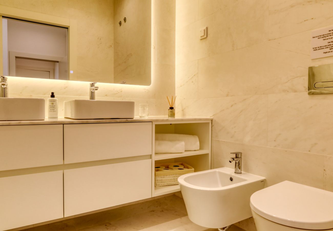 Apartamento em Funchal - Funchal Acqua Blue 3H, a Home in Madeira