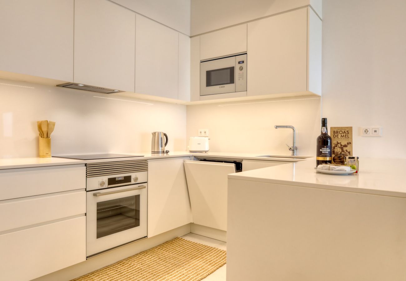 Apartamento em Funchal - Funchal Acqua Blue 3H, a Home in Madeira