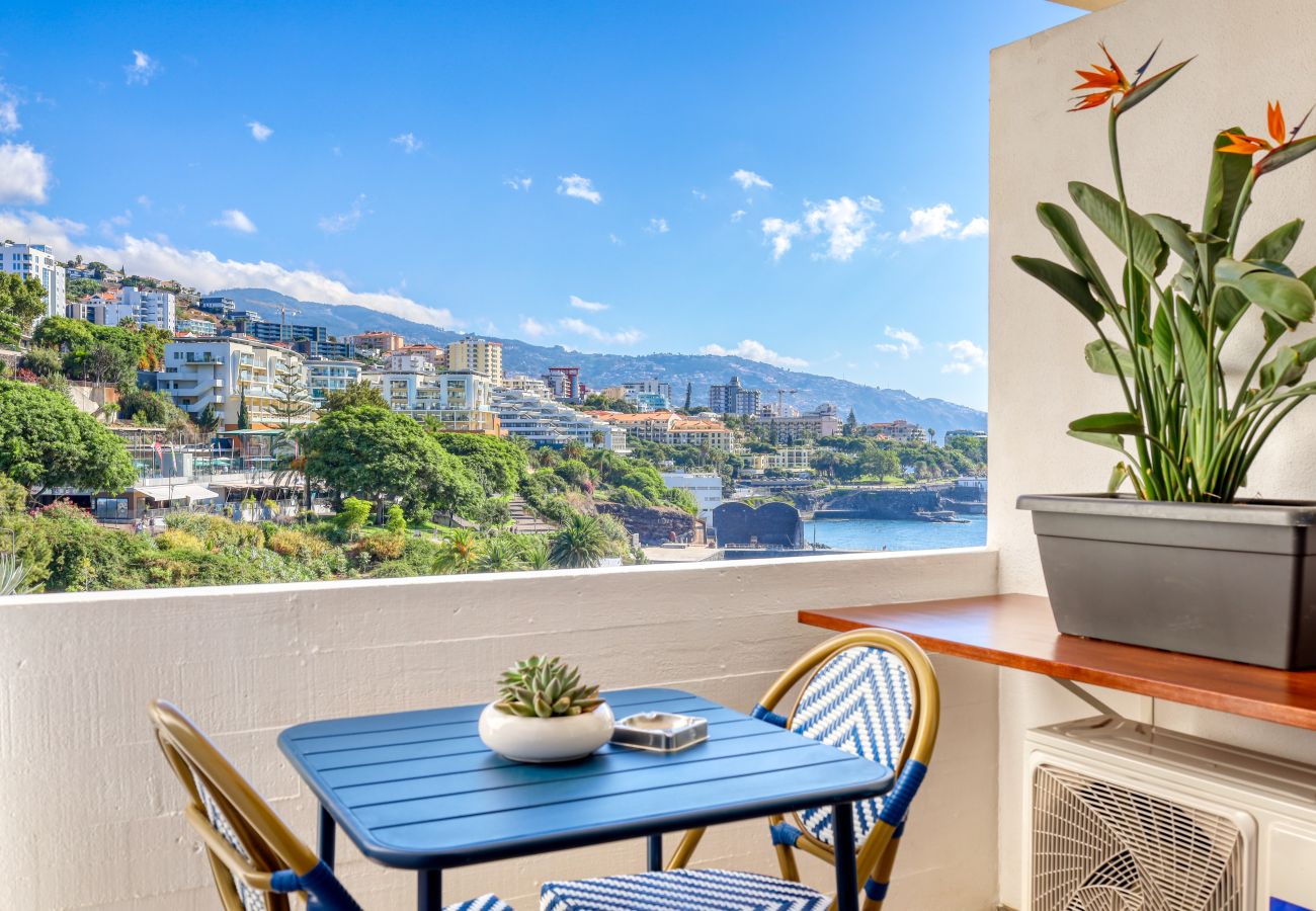 Apartamento em Funchal - Aida's Place, a Home in Madeira