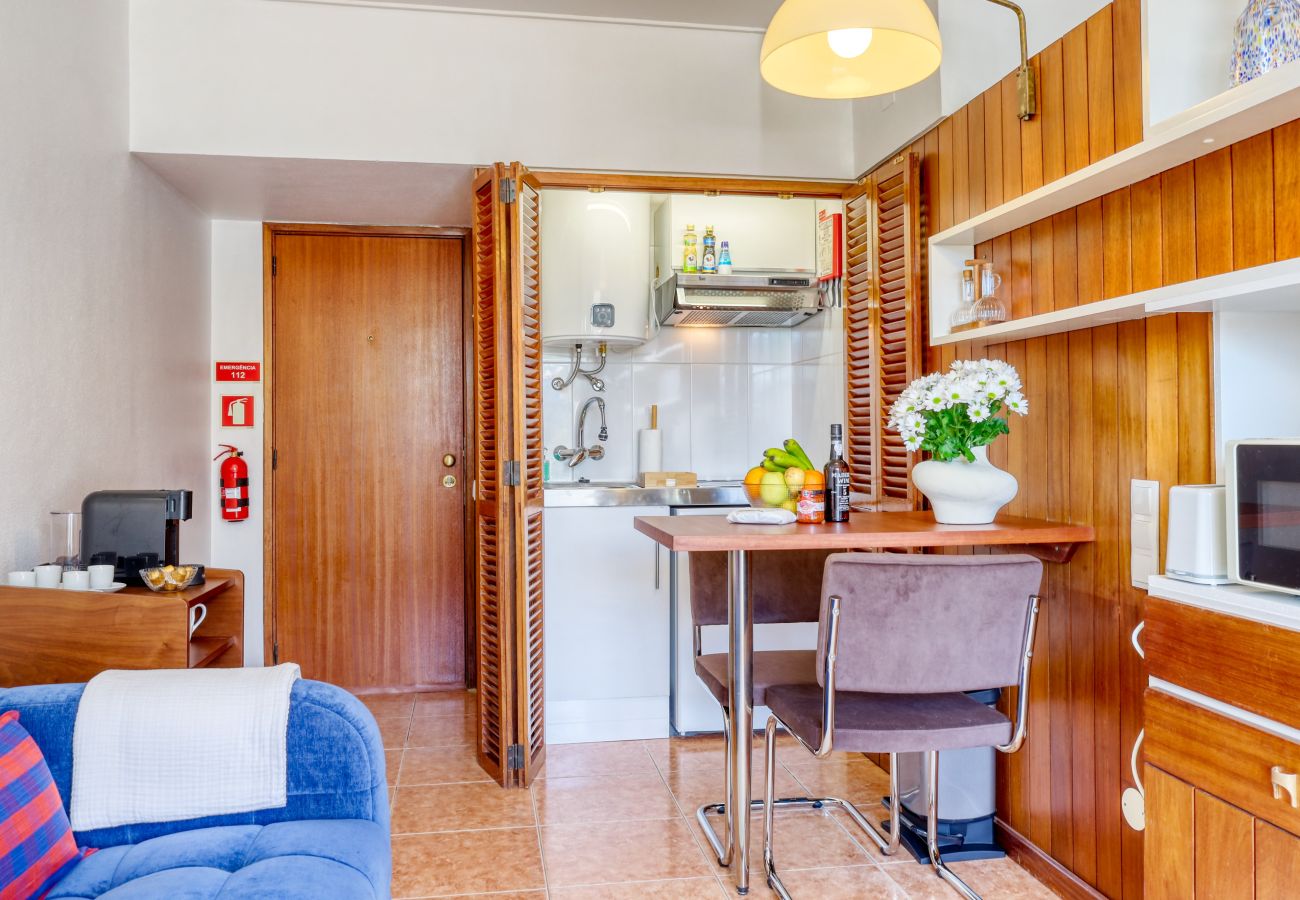 Apartamento em Funchal - Aida's Place, a Home in Madeira