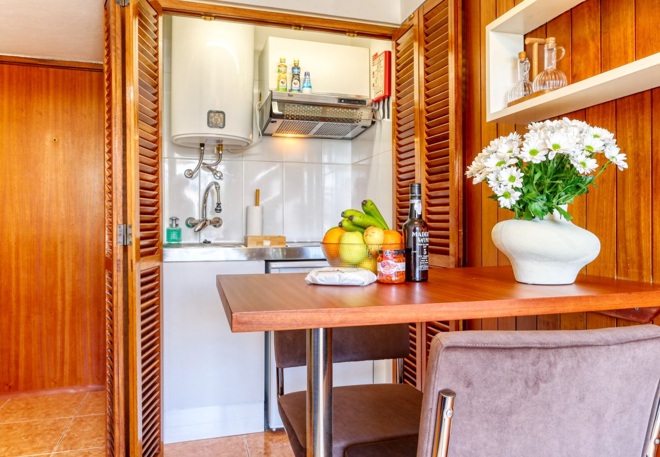 Apartamento em Funchal - Aida's Place, a Home in Madeira