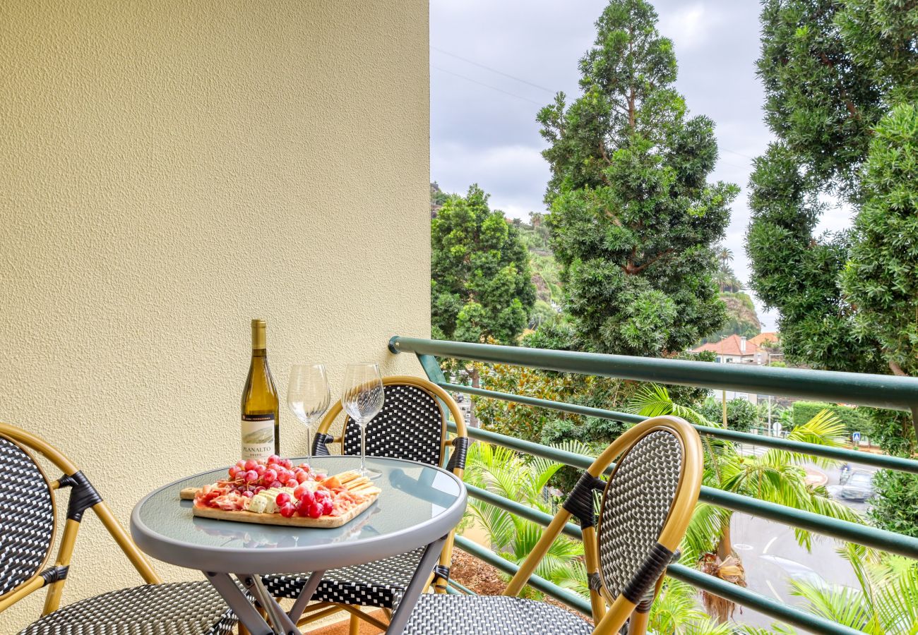Apartamento em Ponta do Sol - Alziras Place, a Home in Madeira