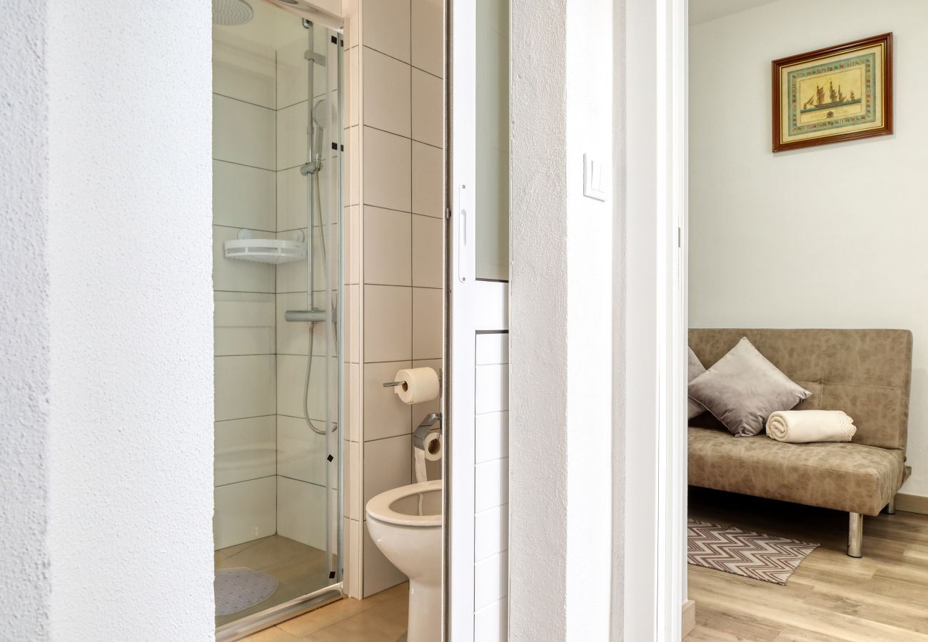 Casa em Funchal - Funchal Hills, a Home in Madeira