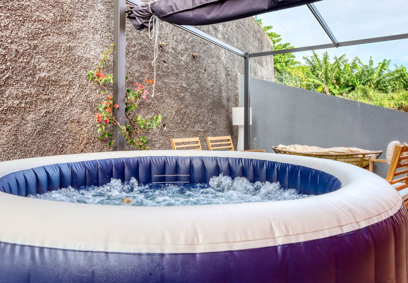 Casa em Ponta do Sol - Ponta do Sol Sea View, a Home in Madeira