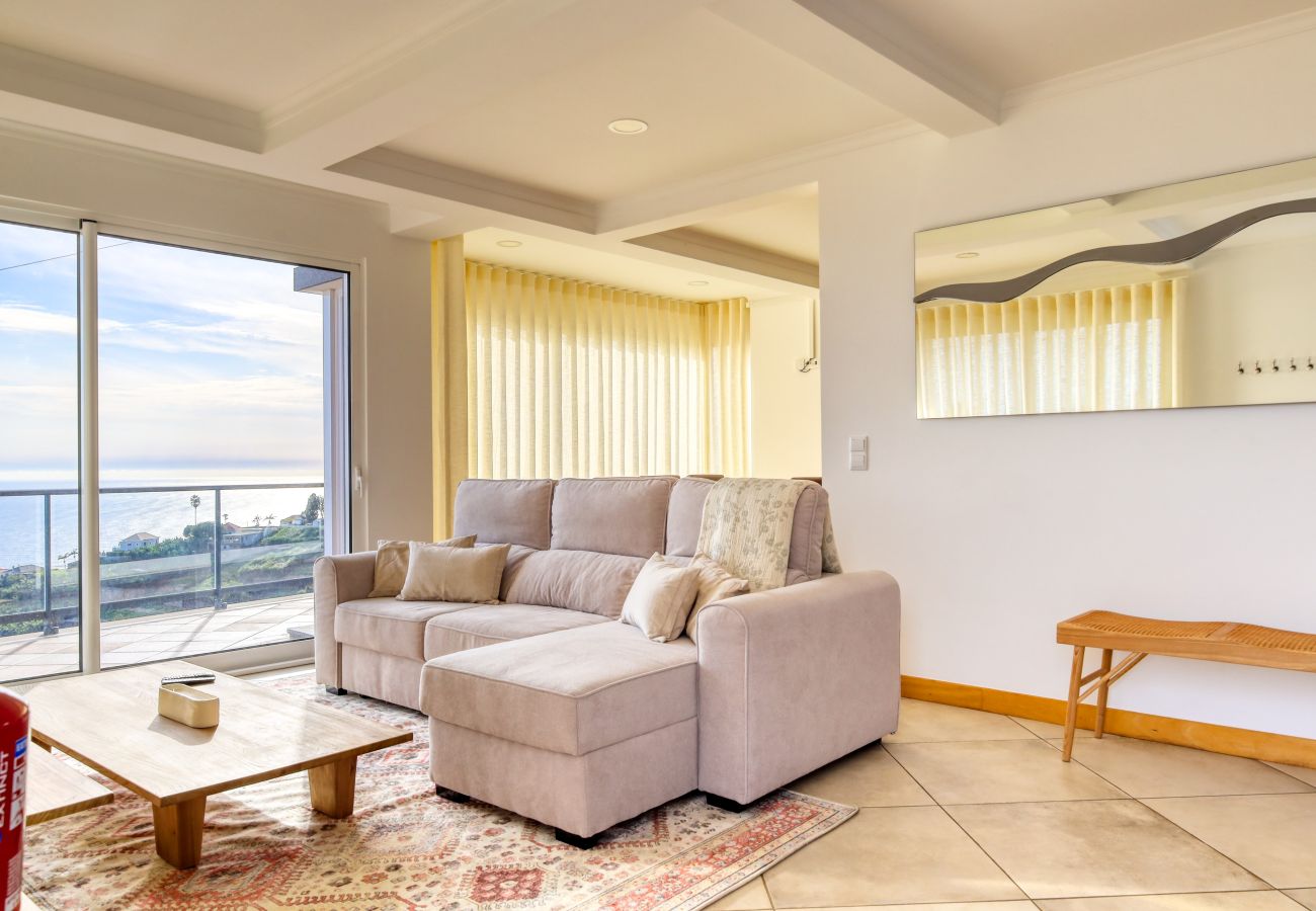 Casa em Ponta do Sol - Ponta do Sol Sea View, a Home in Madeira