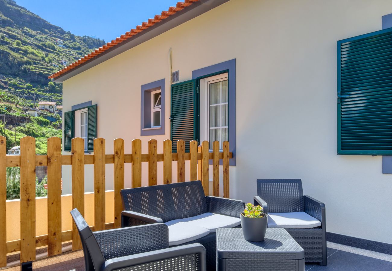 Apartamento em Tabua - Valley Nest, a Home in Madeira
