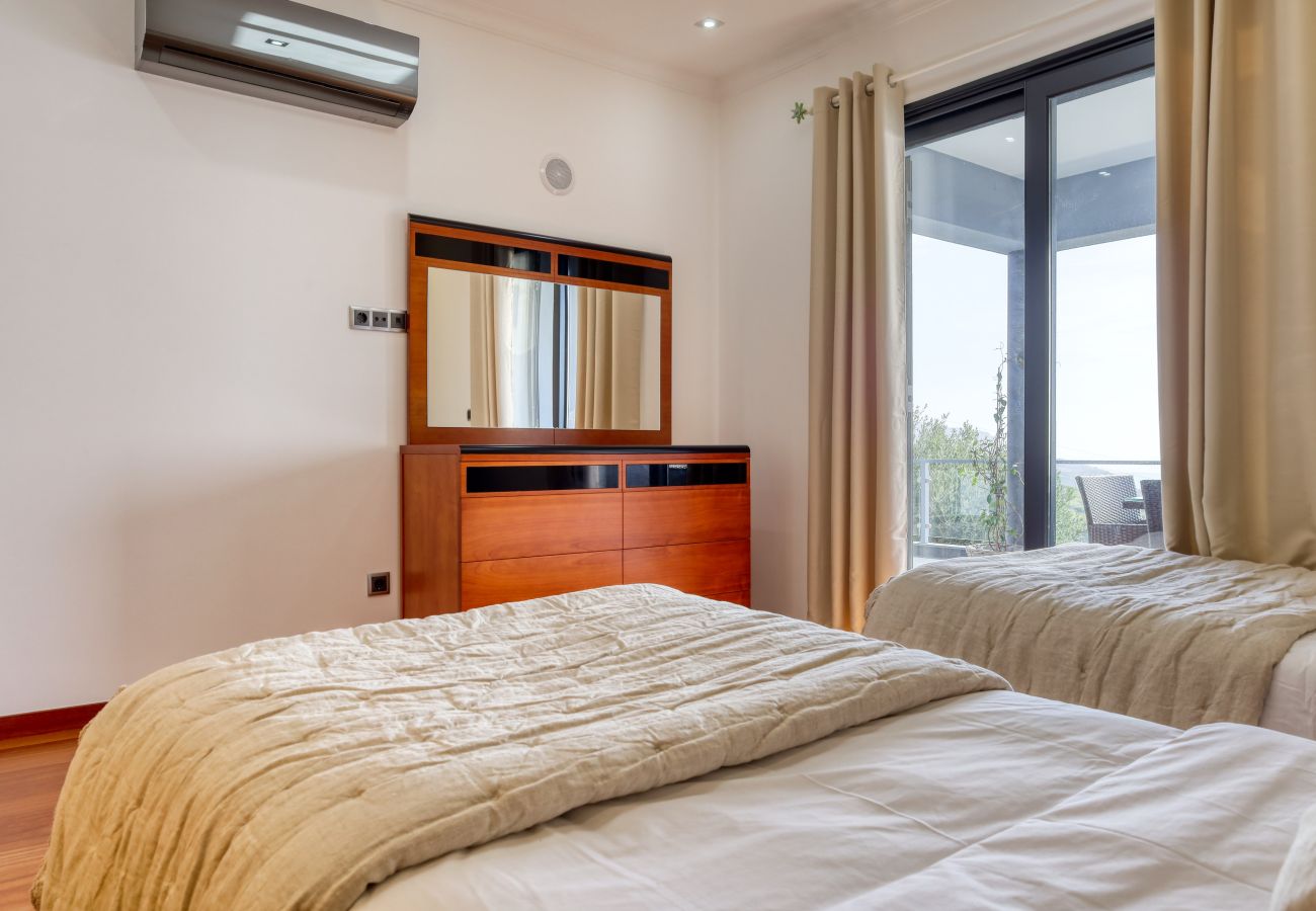 Apartamento em Ponta do Sol - Oasis do Sol, a Home in Madeira