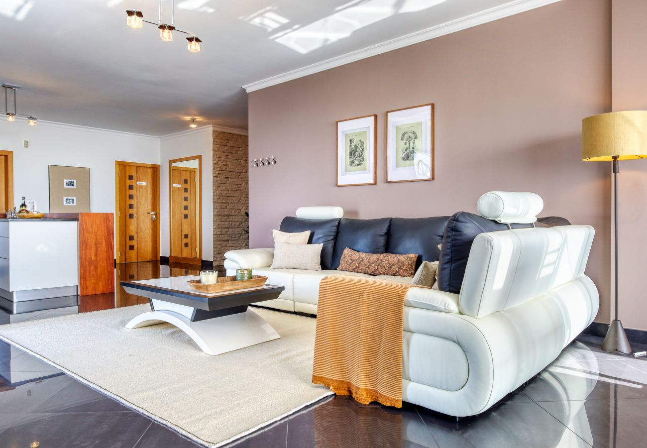 Apartamento em Ponta do Sol - Oasis do Sol, a Home in Madeira