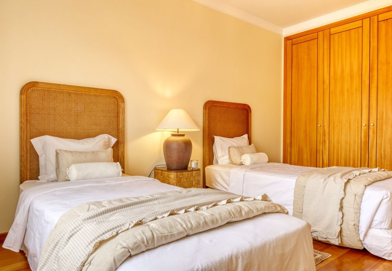 Apartamento em Funchal - Graça's Place, a Home in Madeira