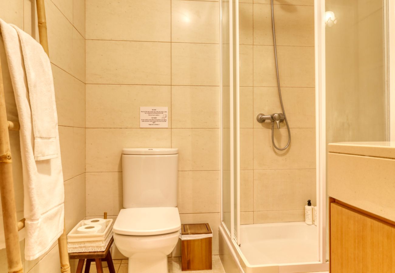 Apartamento em Funchal - Graça's Place, a Home in Madeira