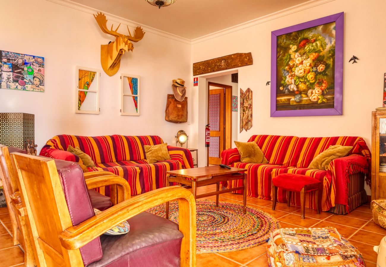 Casa em Porto Santo - Casa Saudade, a Home in Madeira