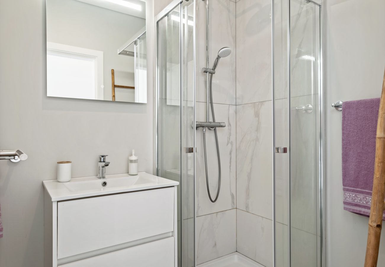 Apartamento em Funchal - Sé Cathedral Rooftop, a Home in Madeira