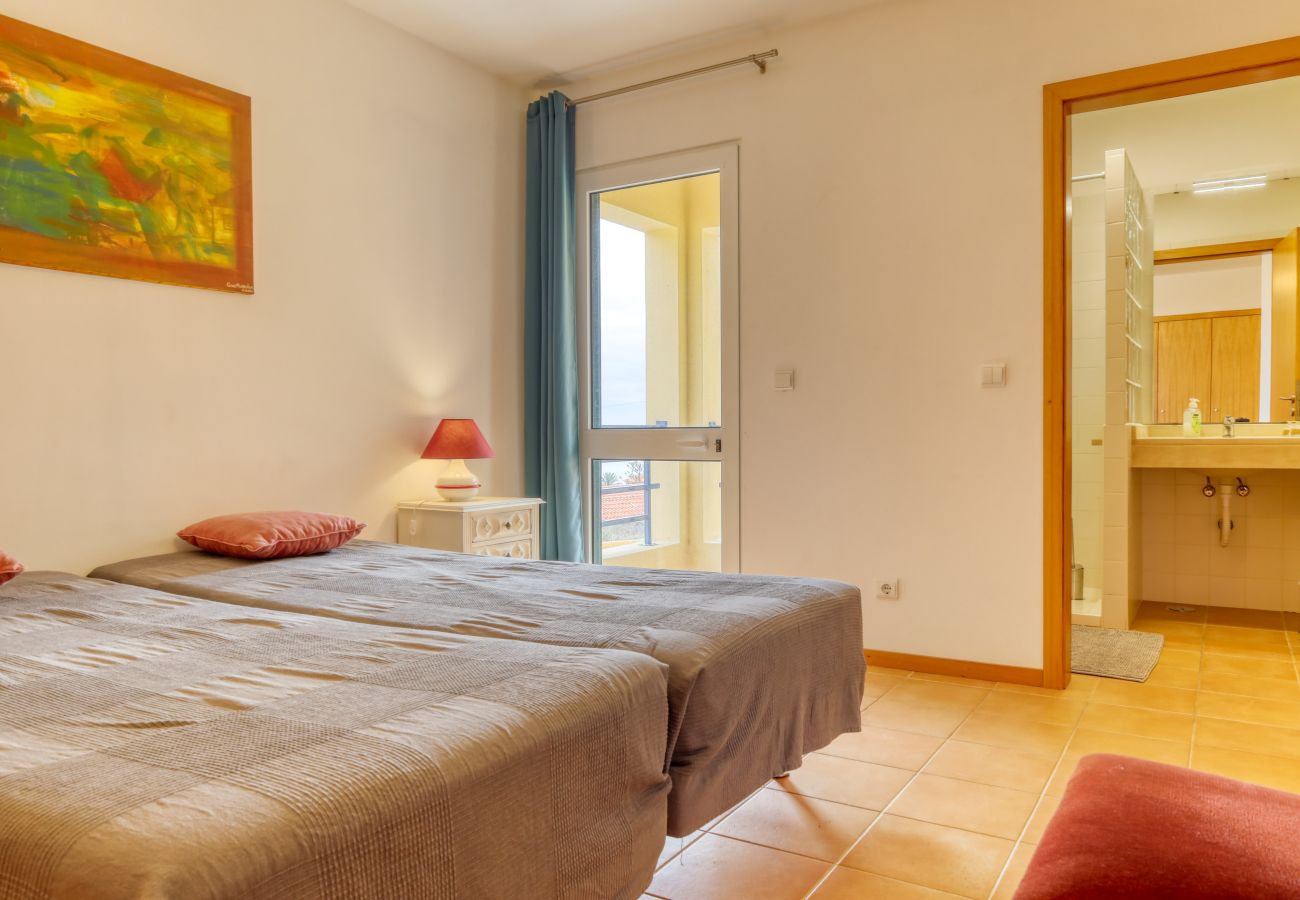 Apartamento em Porto Santo - Mar Azul, a Home in Madeira