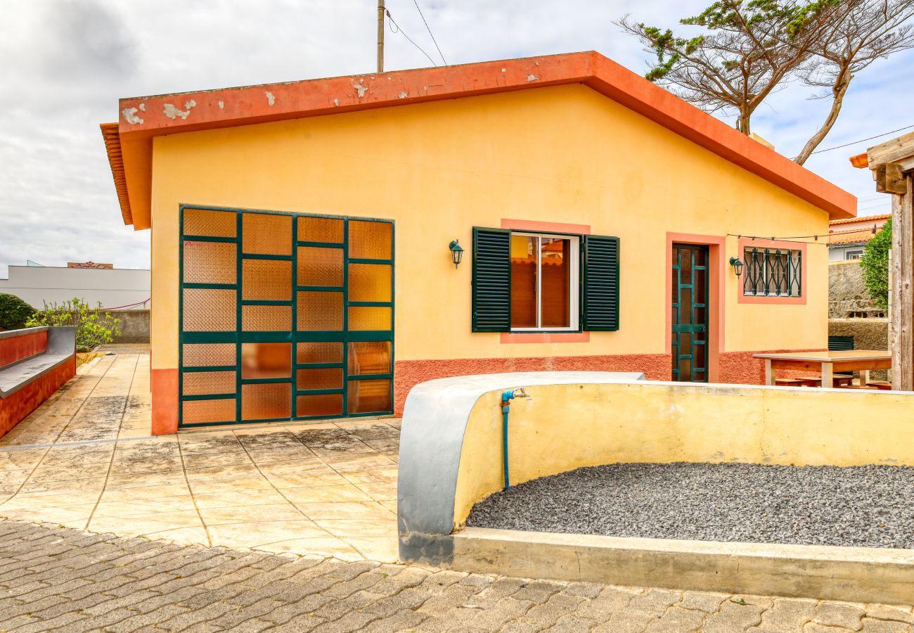 Casa em Porto Santo - Casa Ferraz, a Home in Madeira
