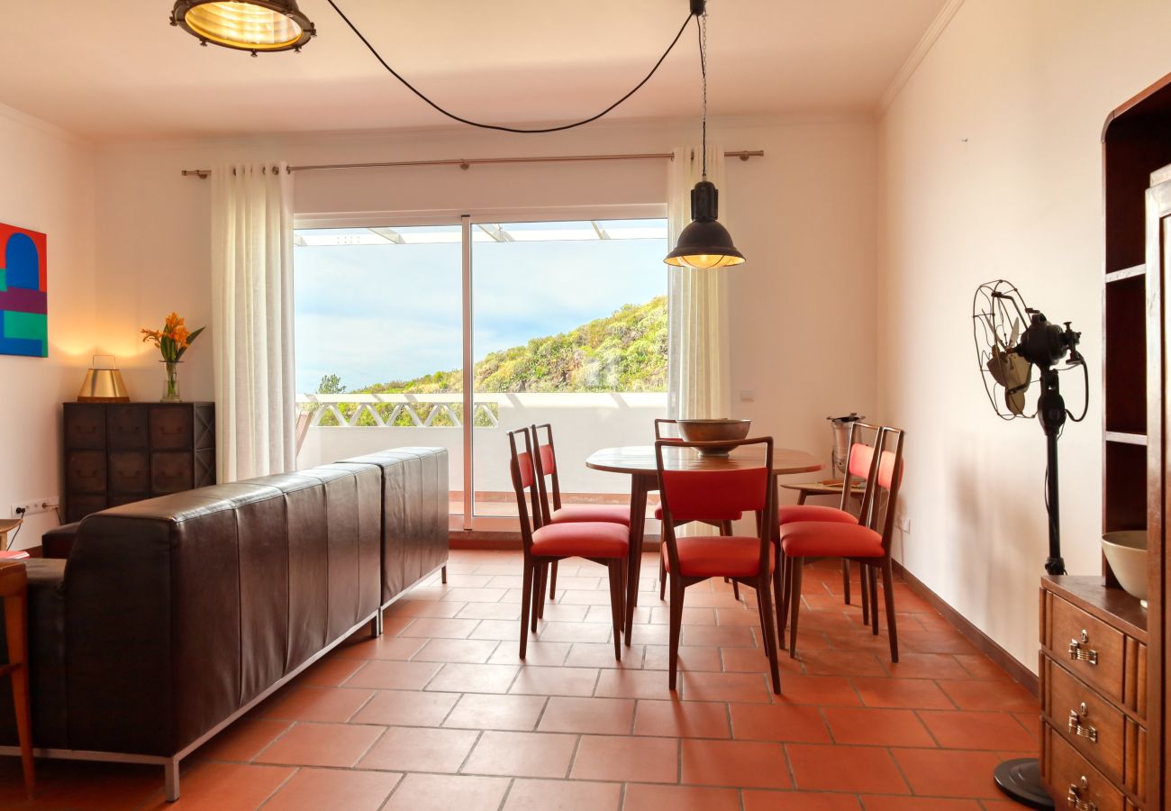 Apartamento em Santa Cruz - Verde Água Garajau, a Home in Madeira