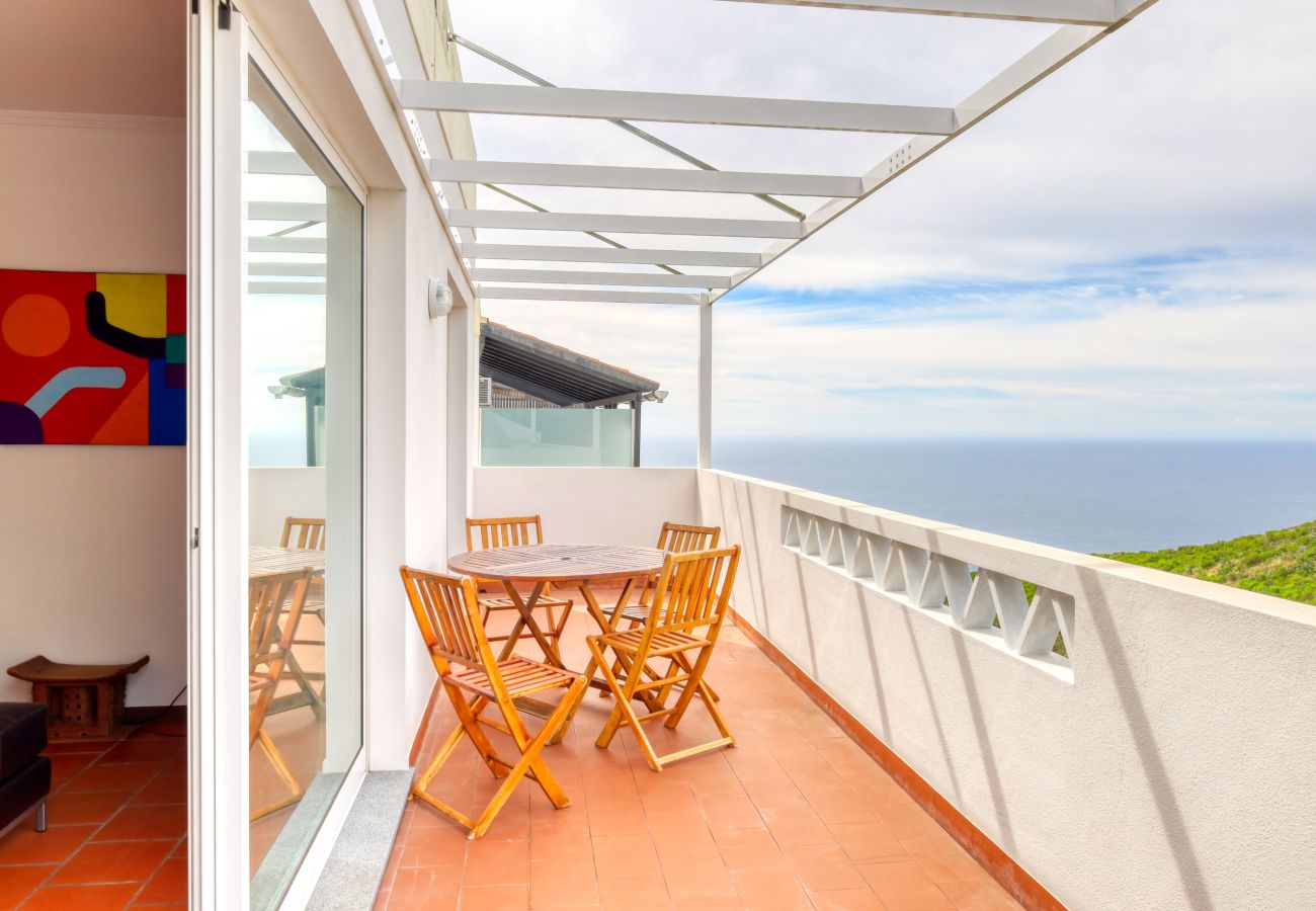 Apartamento em Santa Cruz - Verde Água Garajau, a Home in Madeira