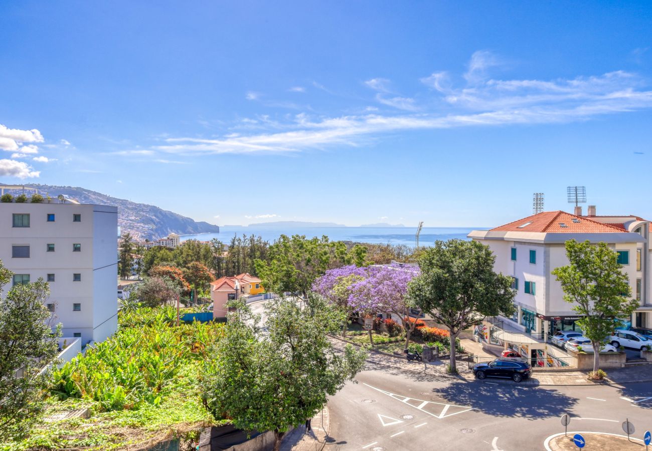 Apartamento em Funchal - Funchal Infinity, a Home in Madeira